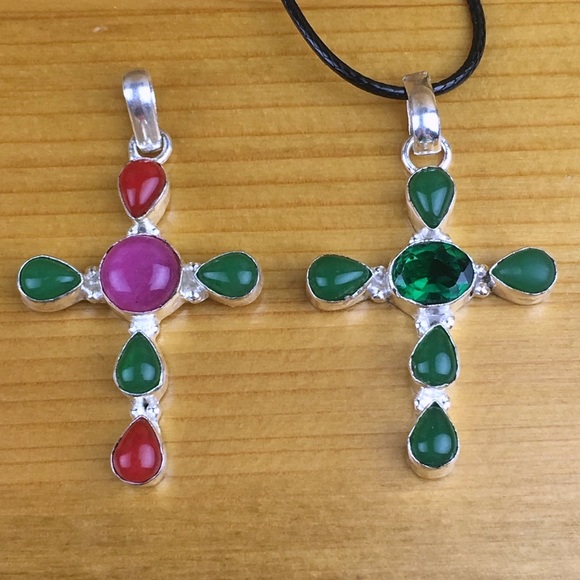 New Pair of Mixed Onyx Stone Handmade Silver Overlay Cross Pendants - Picture 1 of 8